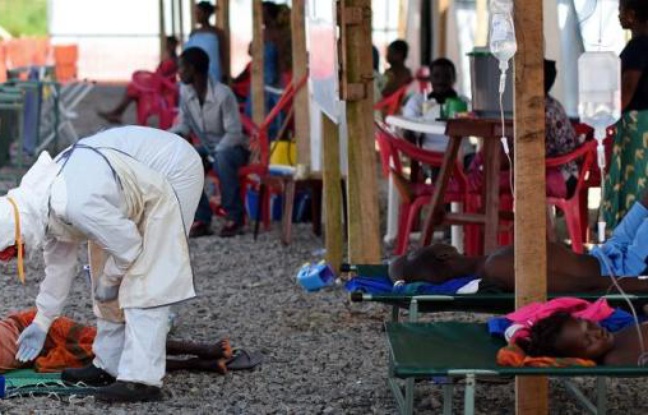 Ngân hàng Thế giới hỗ trợ tài chính giúp Sierra Leone ứng phó với dịch Ebola